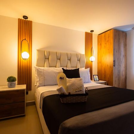 Naiot Hotel Boutique ميديلين المظهر الخارجي الصورة